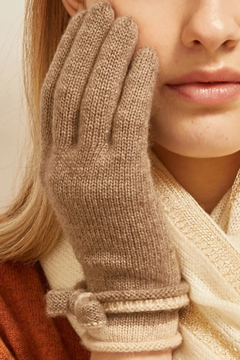 Elegant Cashmere Knit Gloves with Bow Detail