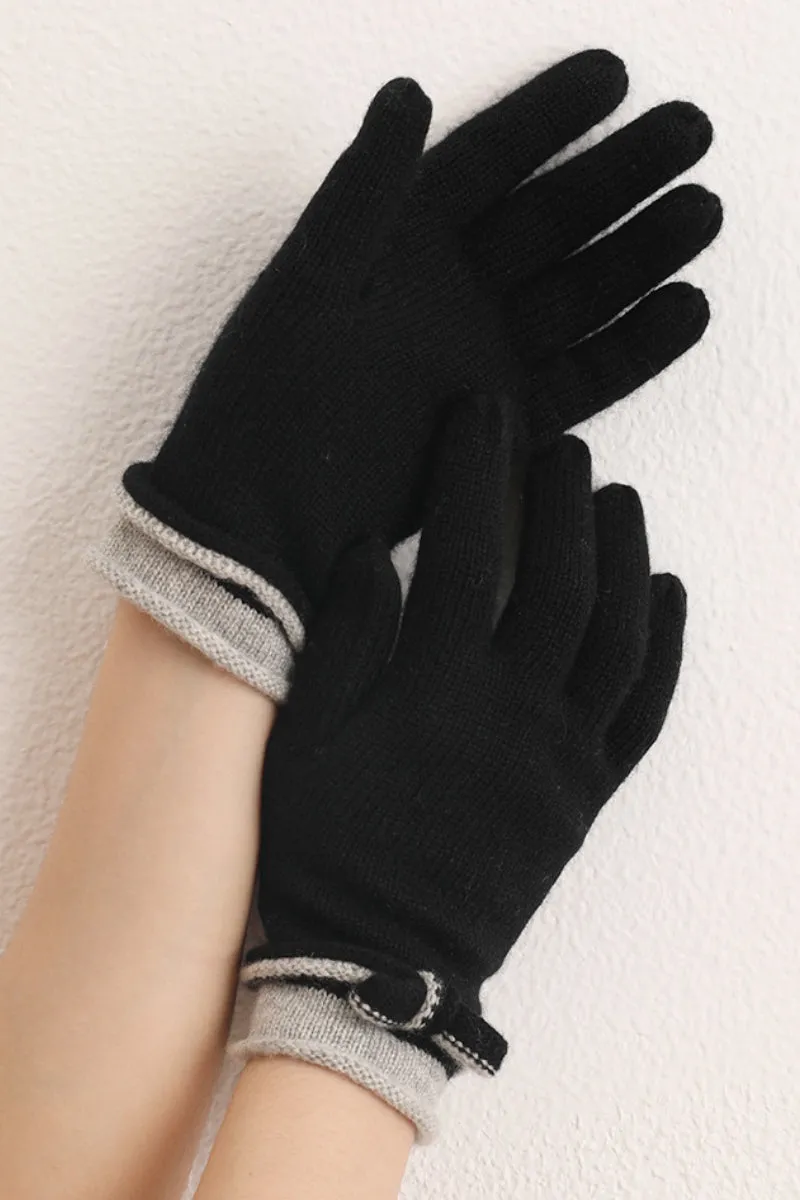 Elegant Cashmere Knit Gloves with Bow Detail