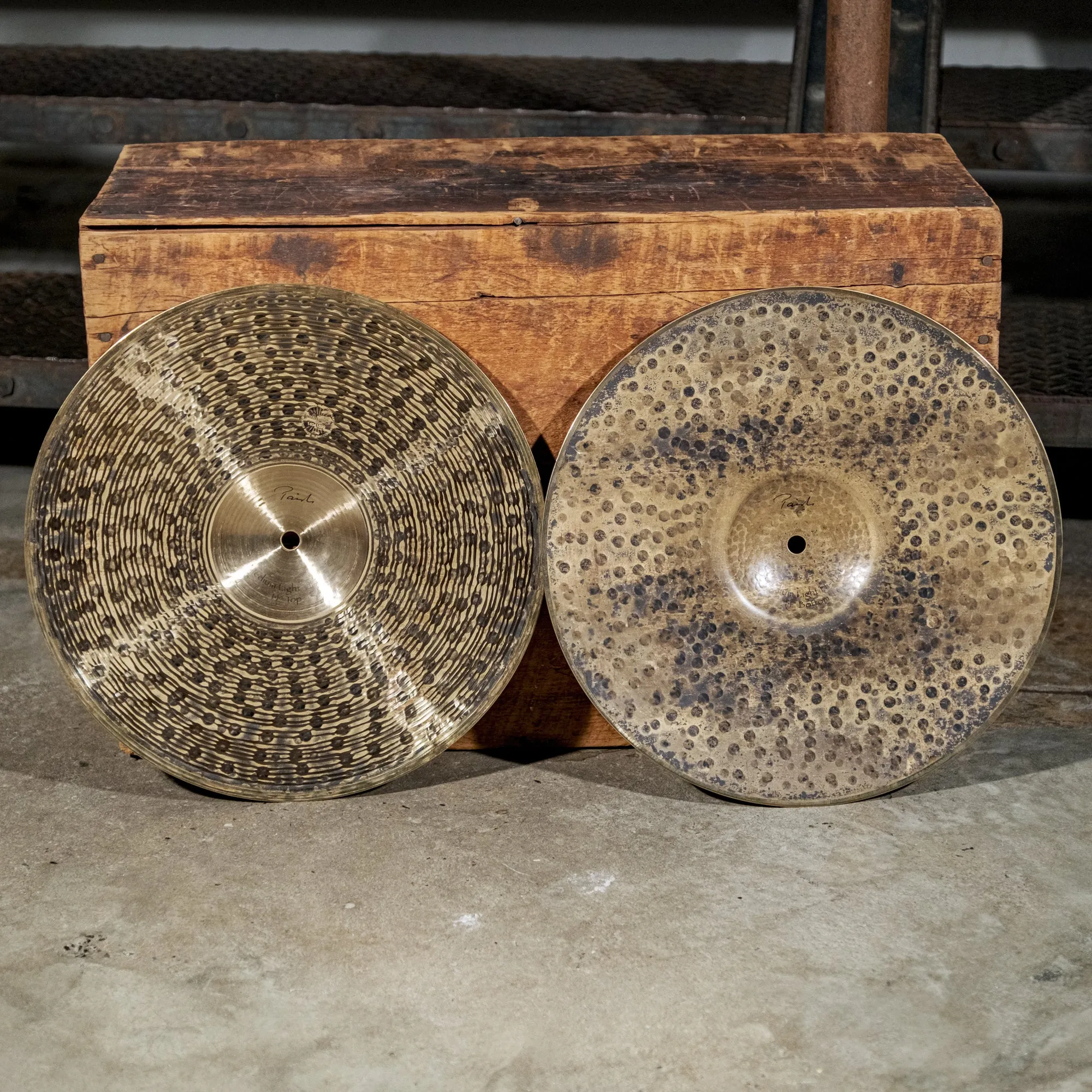 Paiste Signature Traditionals 14" Medium Light Hi Hats - Used