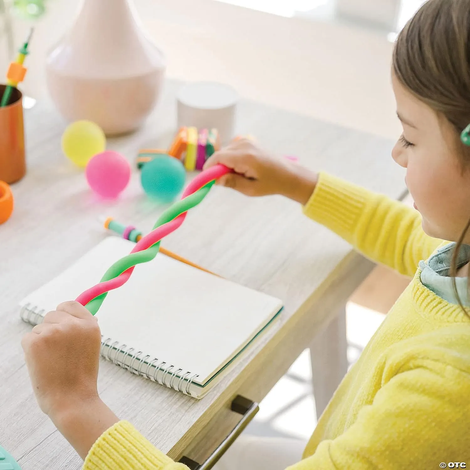 Sensory Genius: Stretchy Strings